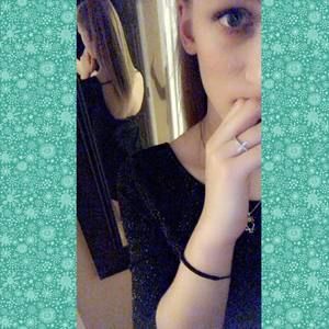 Meet your Posher, Claira